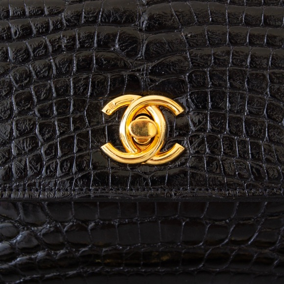 Chanel Vintage 1989 Classic Mini Flap Black Alligator 24K Gold Plated Bag - Picture 3 of 16